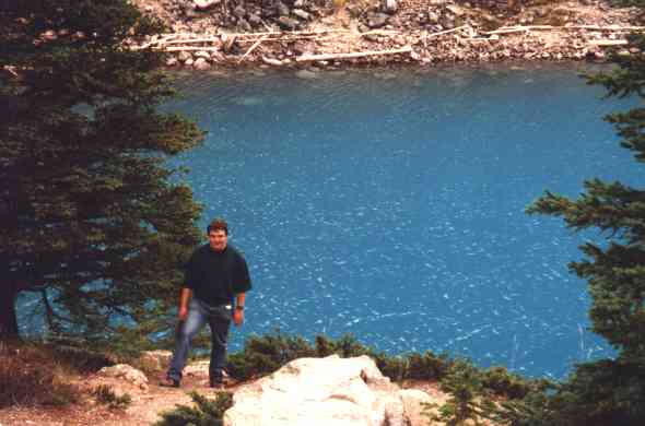 moraine.jpg (30753 Byte)